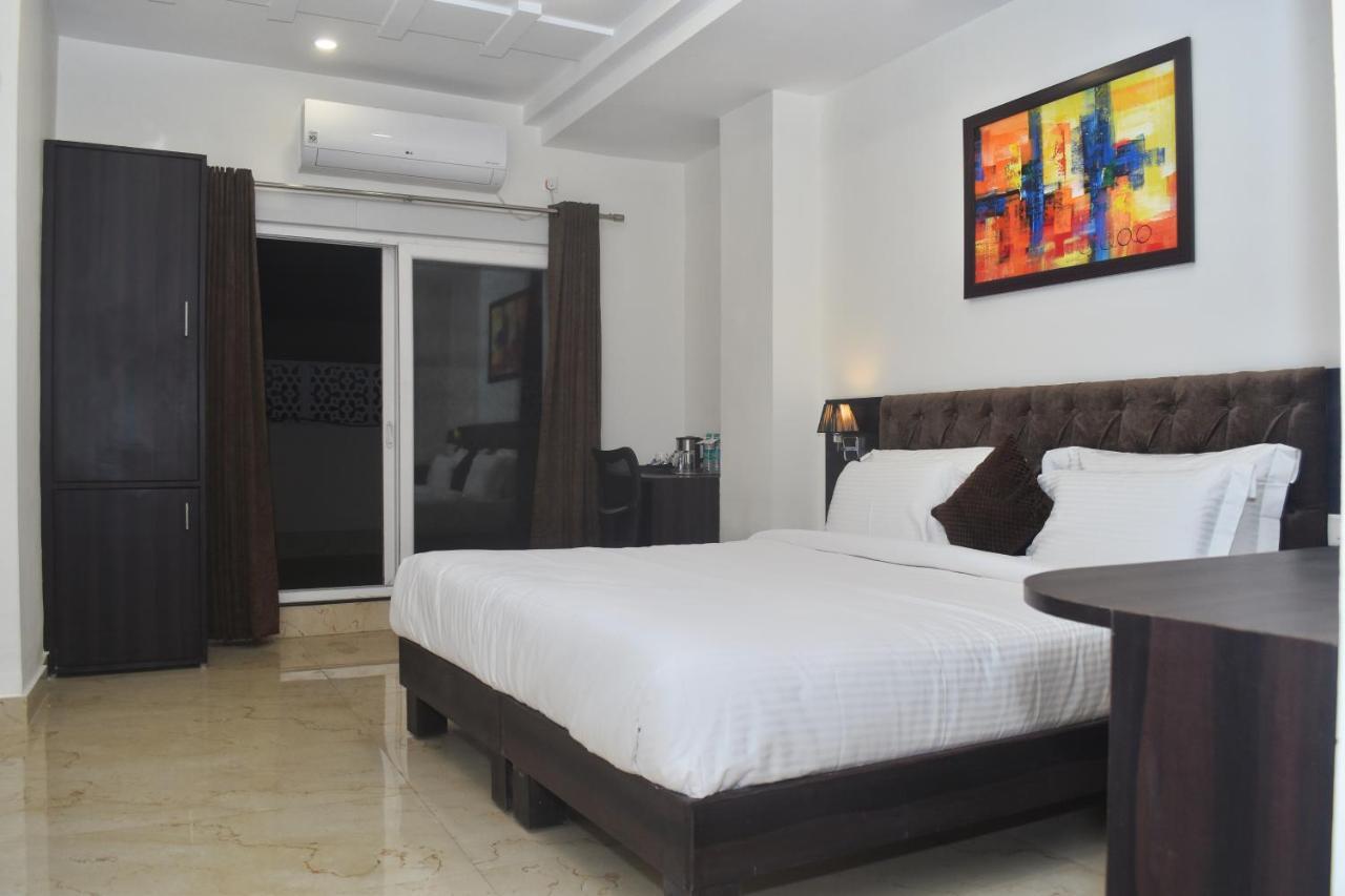 Hotel Centrum โกตา ภายนอก รูปภาพ