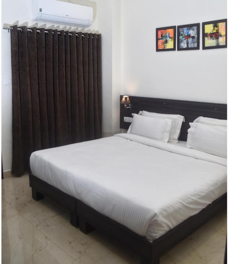 Hotel Centrum โกตา ภายนอก รูปภาพ